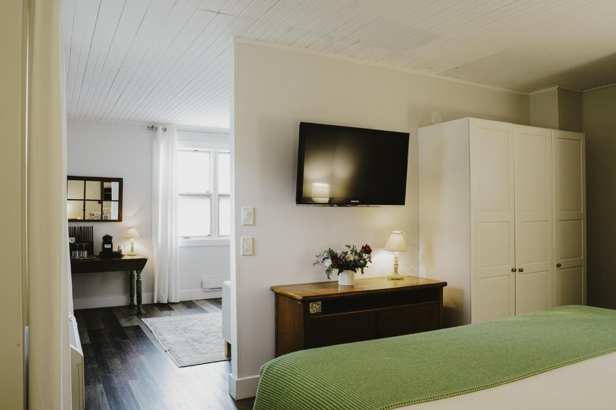 The Kent Motel ナイアガラオンザレイク エクステリア 写真