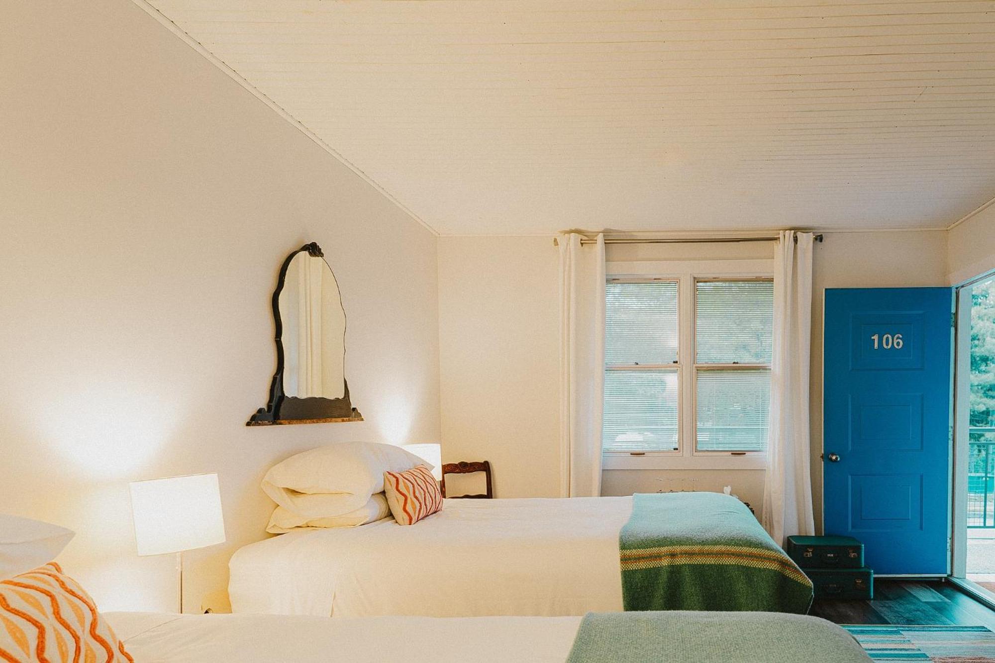 The Kent Motel ナイアガラオンザレイク エクステリア 写真