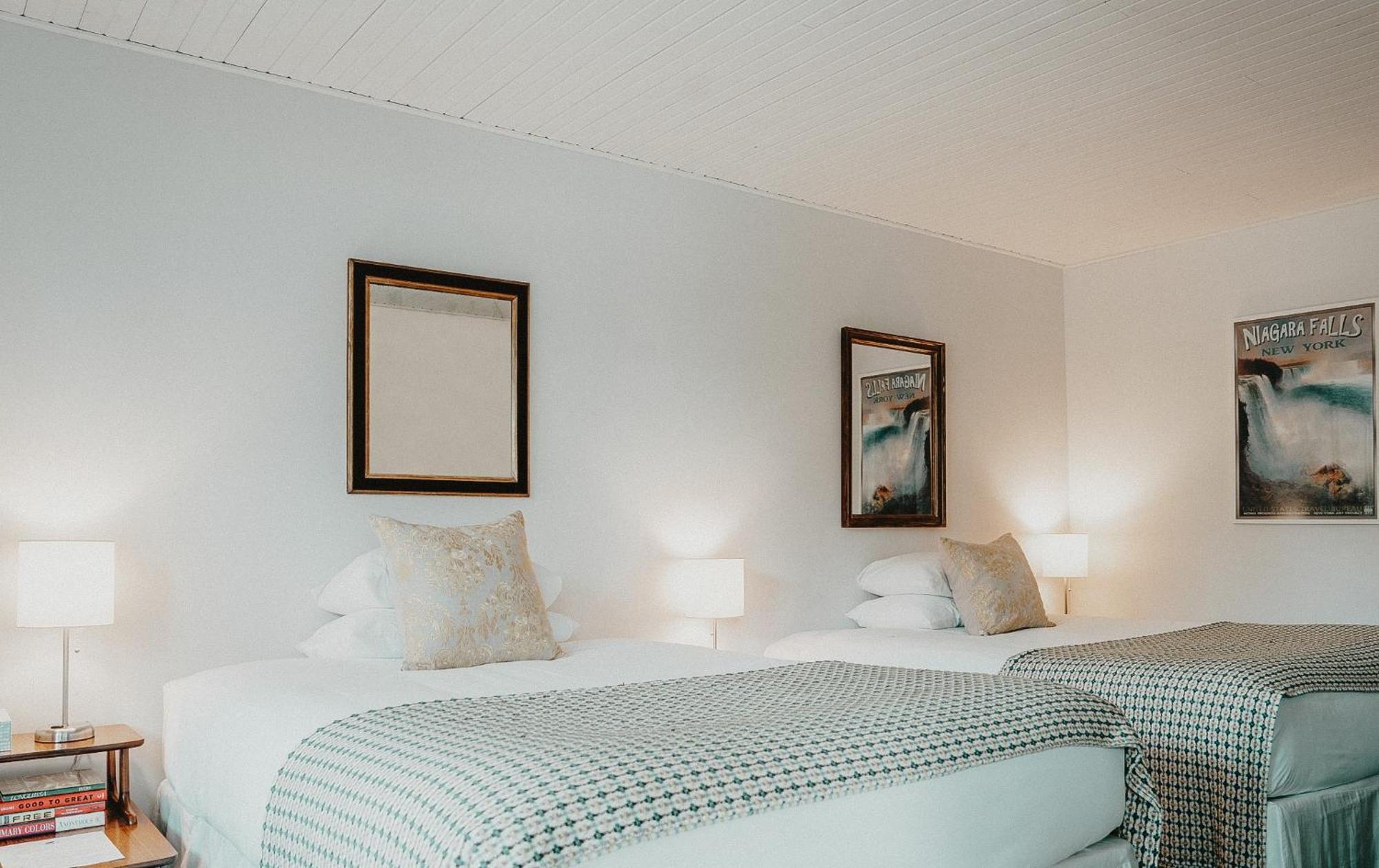 The Kent Motel ナイアガラオンザレイク エクステリア 写真